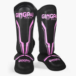 Protège tibias de boxe - noir avec inscription rose Gingpai - Vignette | SacDeFrappe.fr