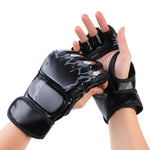 Gants de MMA noirs avec décor griffes - Vignette | SacDeFrappe.fr