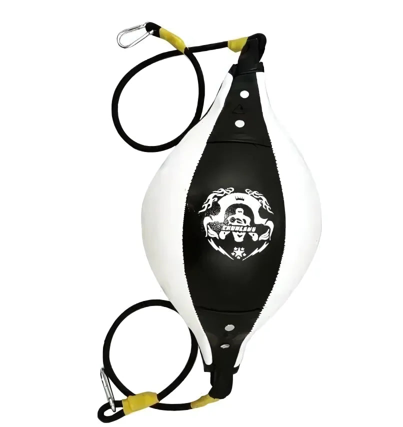 Punching ball suspendu blanc avec double élastiques et logo de boxeur.