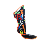 Protège tibias de boxe enfant - noir avec décor multicolore BN - Vignette | SacDeFrappe.fr