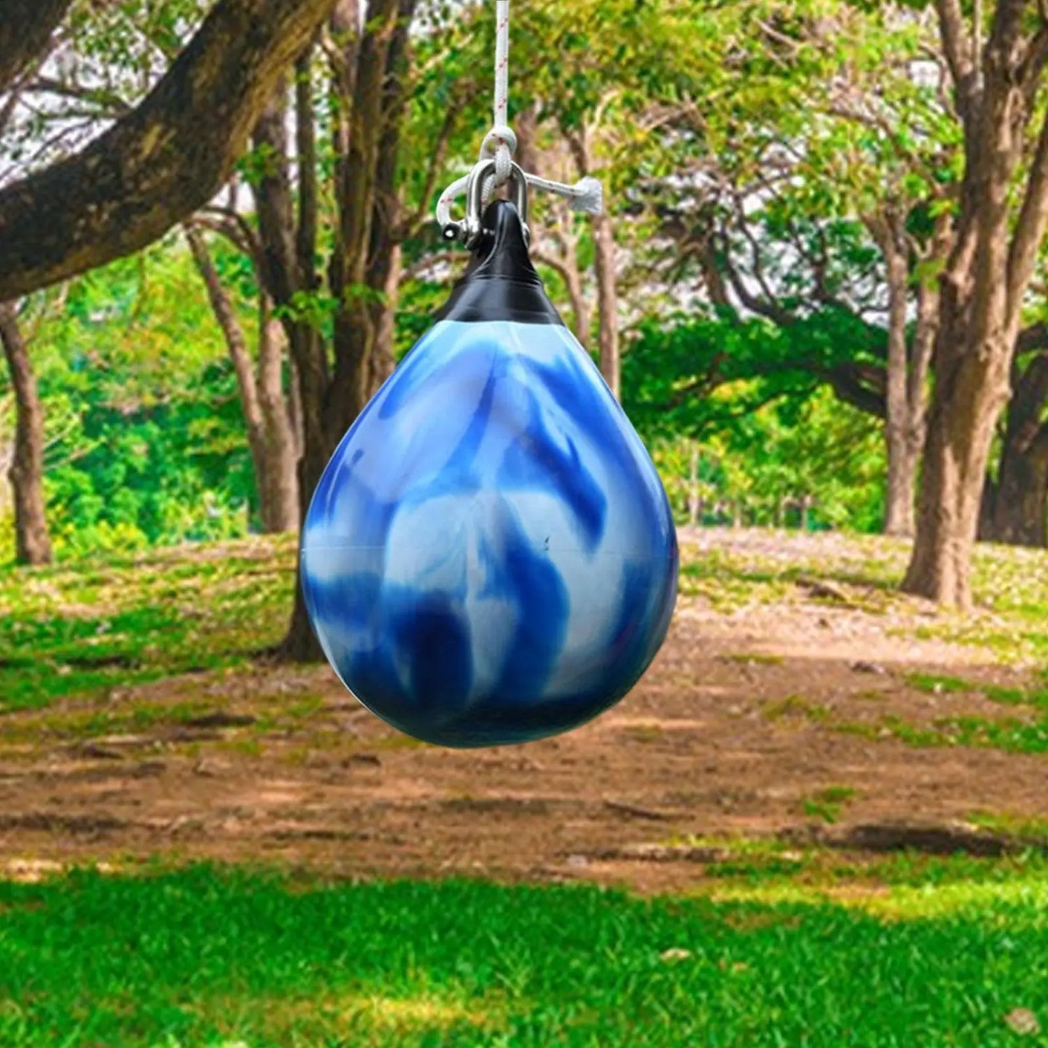 Sac de frappe suspendu à remplir d'eau en extérieur, couleur bleue
