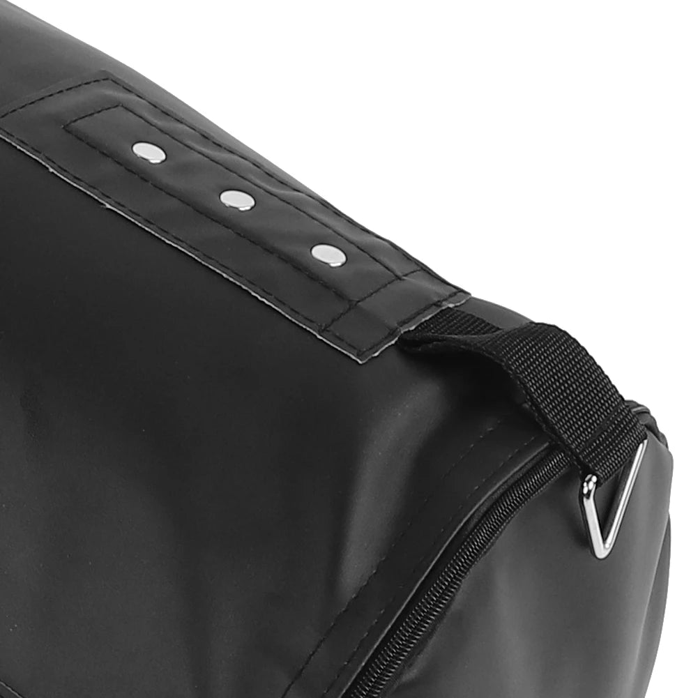 Détail de la fermeture du sac de frappe suspendu noir 80 cm